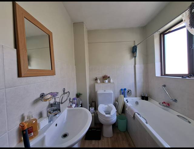 1 BEDROOM RETIREMENT UNIT TO LET IN PINETOWN CENTRAL